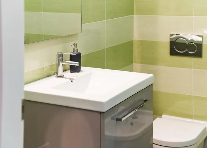 A I R Luxury House *